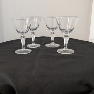 Vintage Unbranded‎ Cordial Glasses Set Of 4 Clear Glass Liquors Cocktails 4.25"